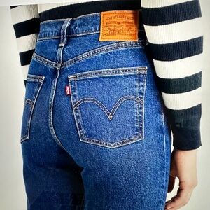 LEVIS Women’s Ribcage Bootcut Jeans. Size 30 (30/33) NWT